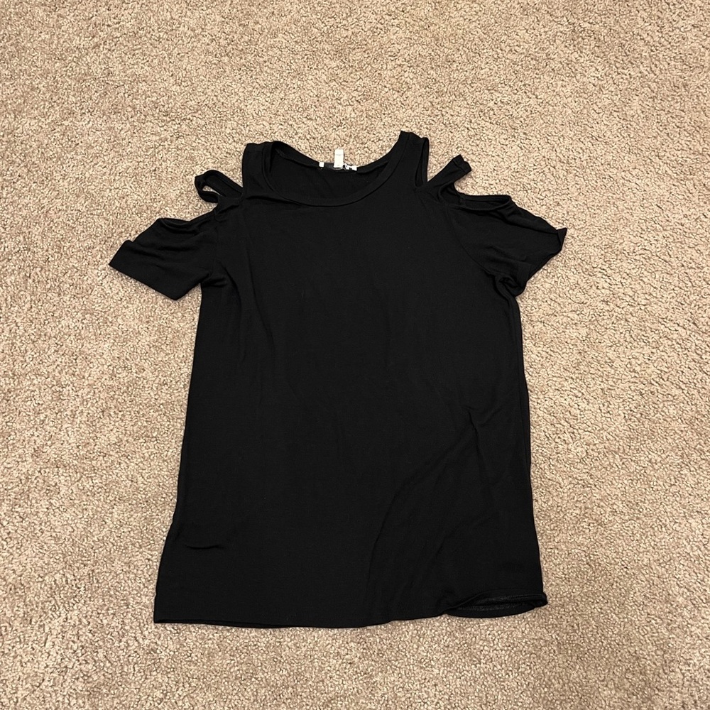 Express cold shoulder detail tee